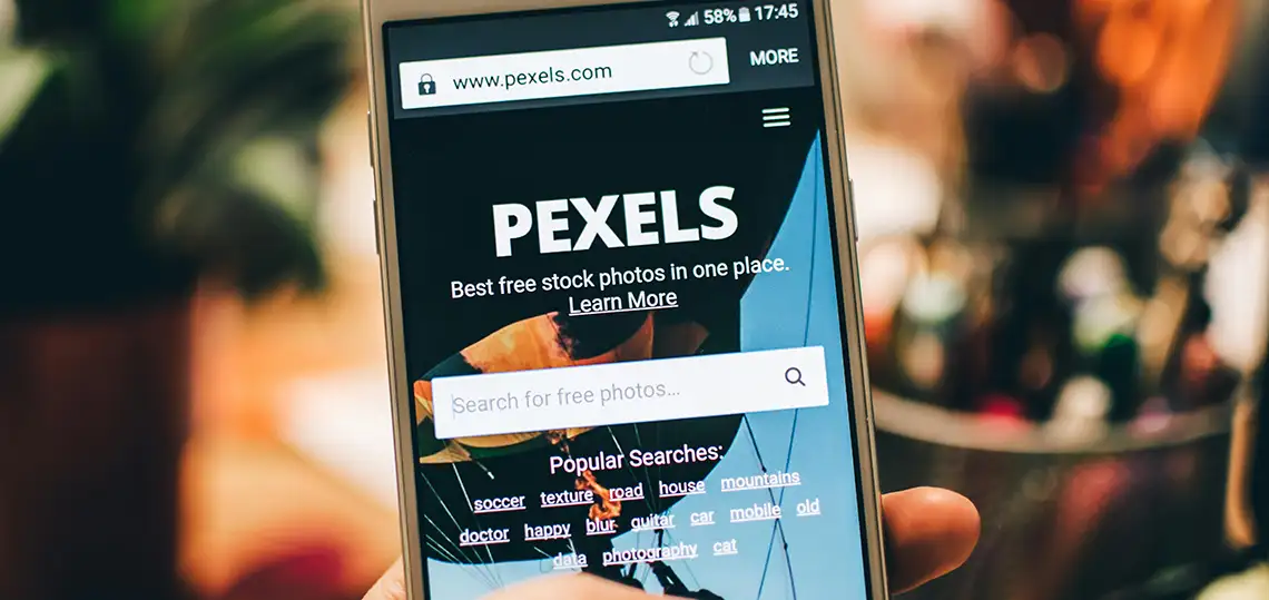 Browsing website with Smartphone
